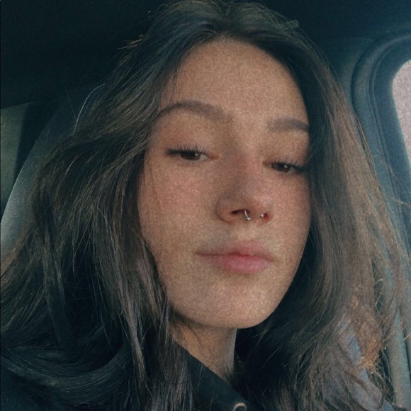 Meet your Posher, Catherine - Picture 1 of 1